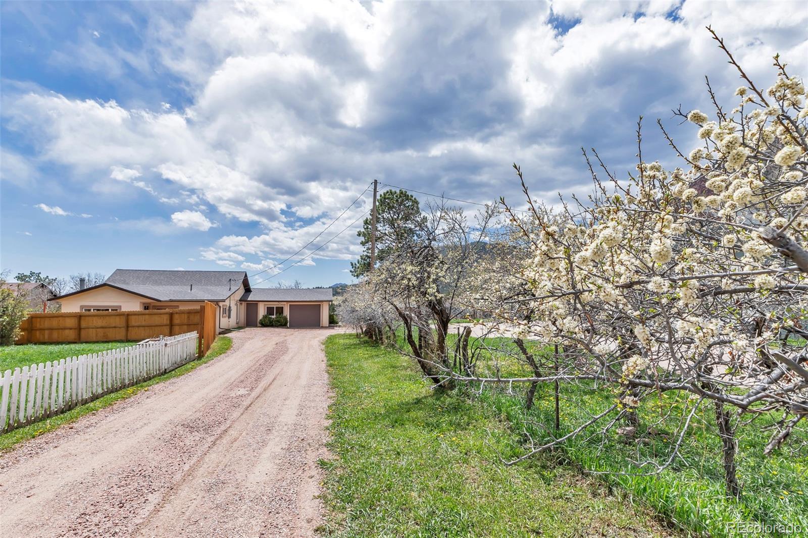 MLS Image #27 for 205  south valley road,palmer lake, Colorado