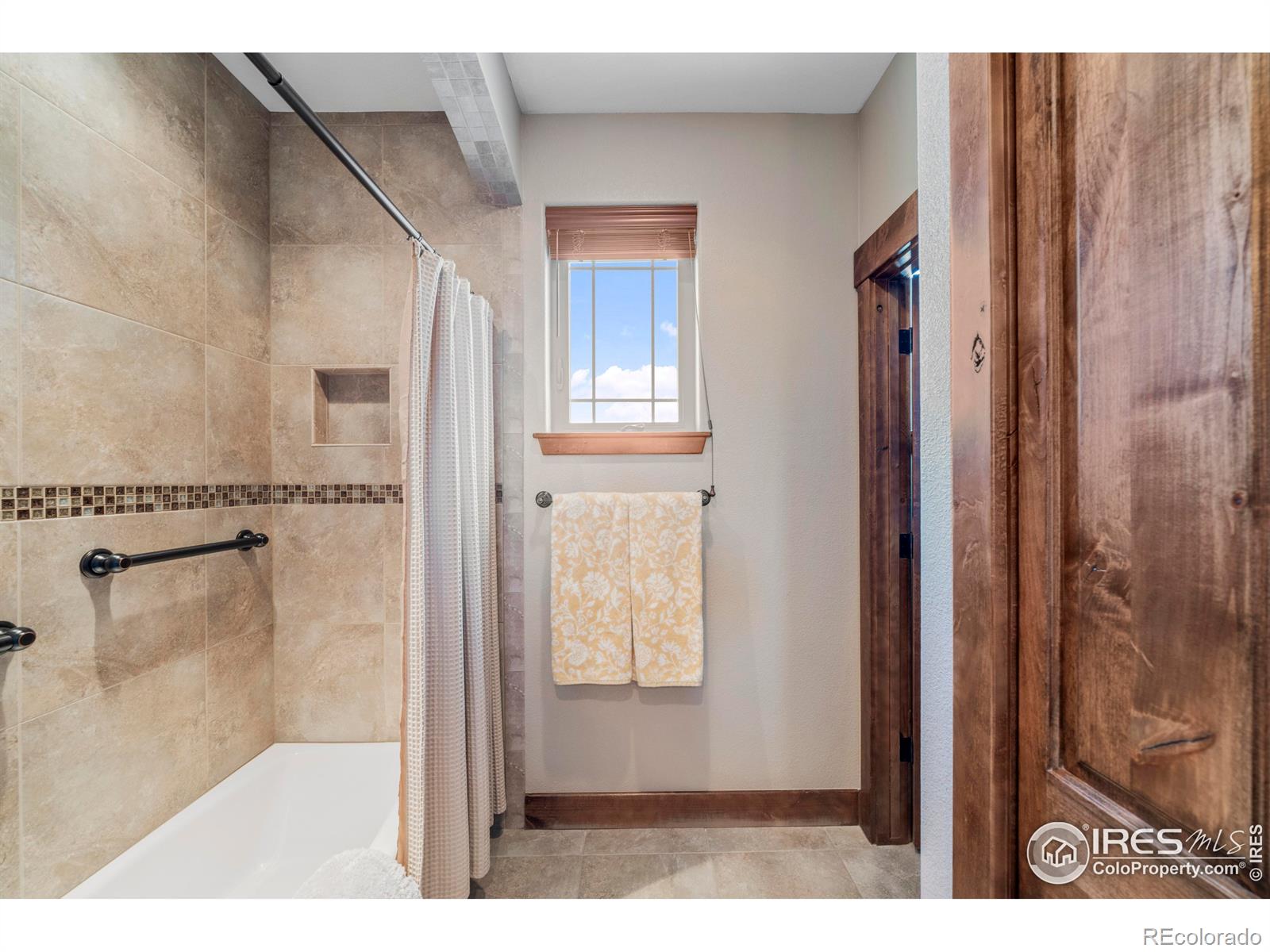 MLS Image #19 for 5649  red thunder court,loveland, Colorado