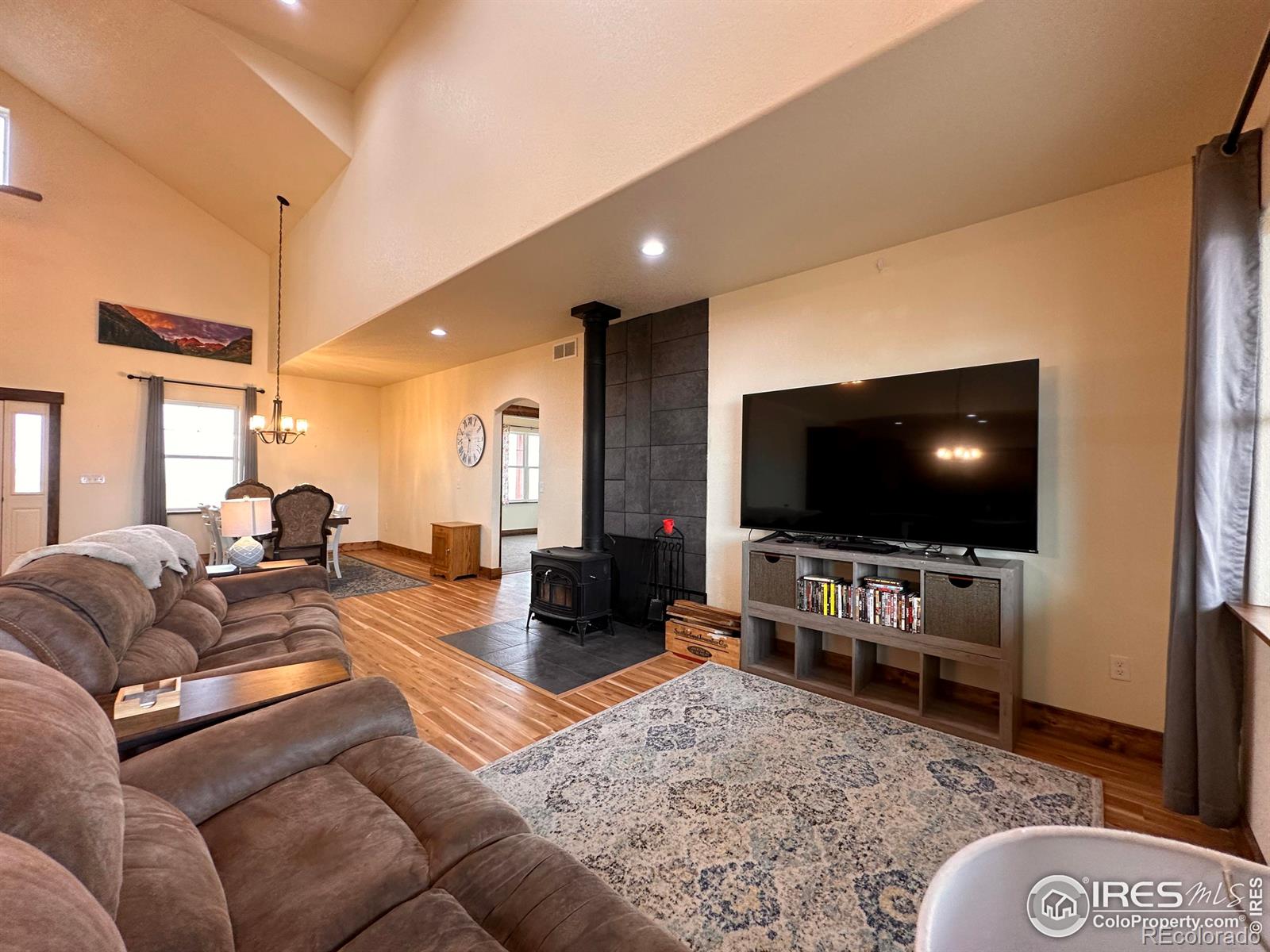 MLS Image #12 for 51863  county road 17 ,wellington, Colorado