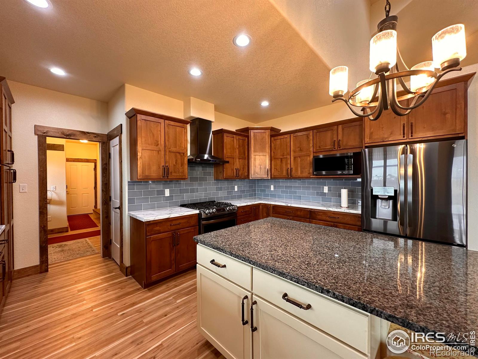 MLS Image #16 for 51863  county road 17 ,wellington, Colorado