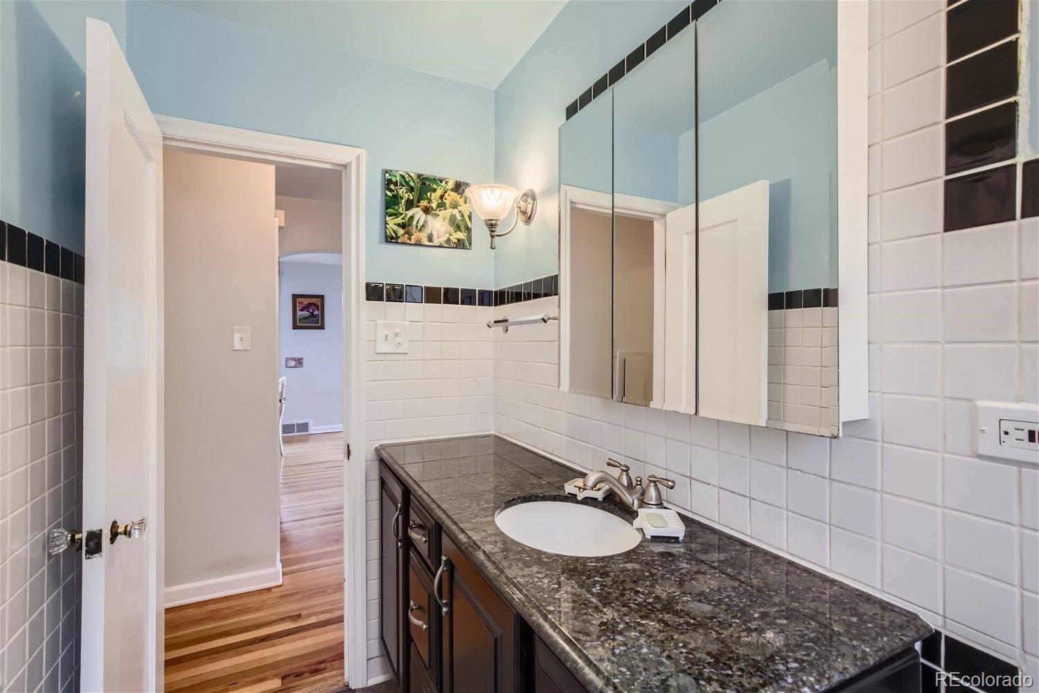 MLS Image #12 for 6801 e severn place,denver, Colorado