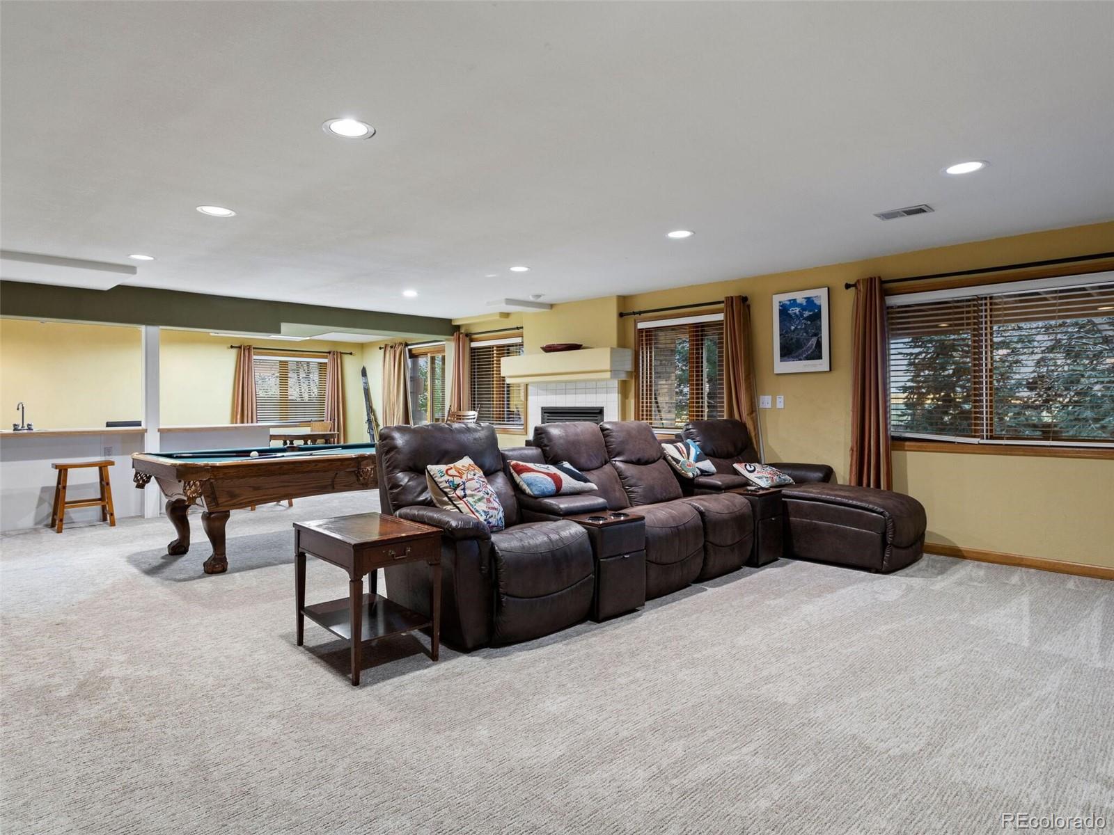 MLS Image #32 for 2546 s xenon way,denver, Colorado