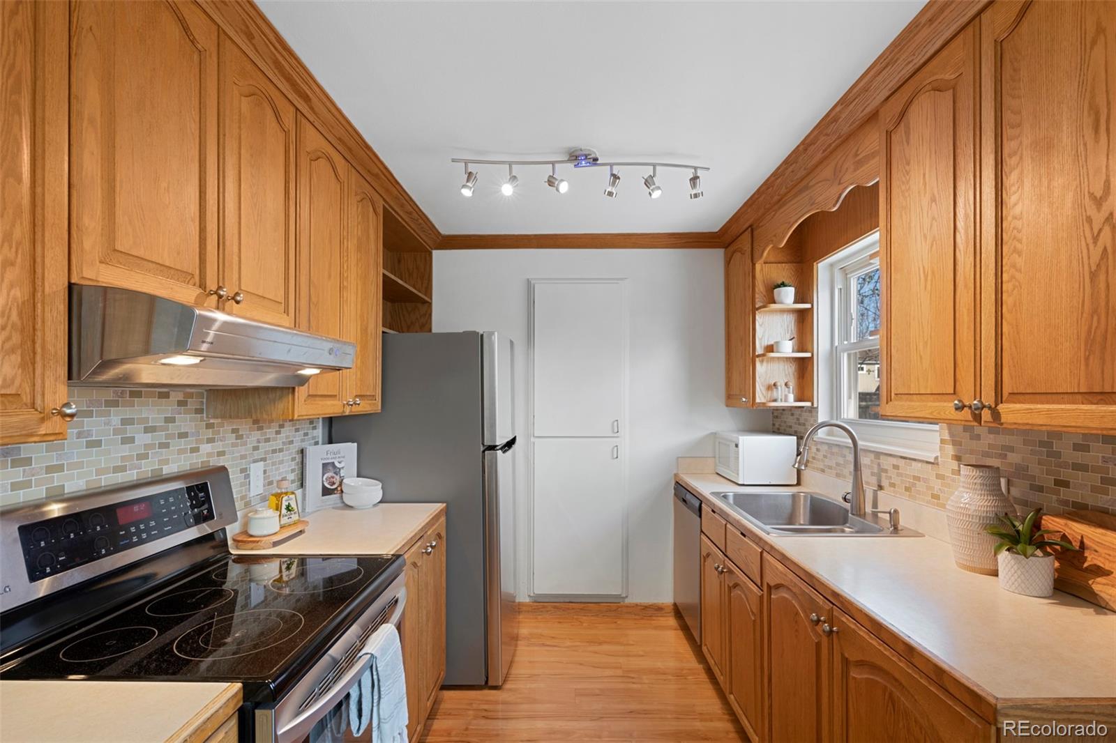 MLS Image #10 for 9771 w 104th drive,westminster, Colorado