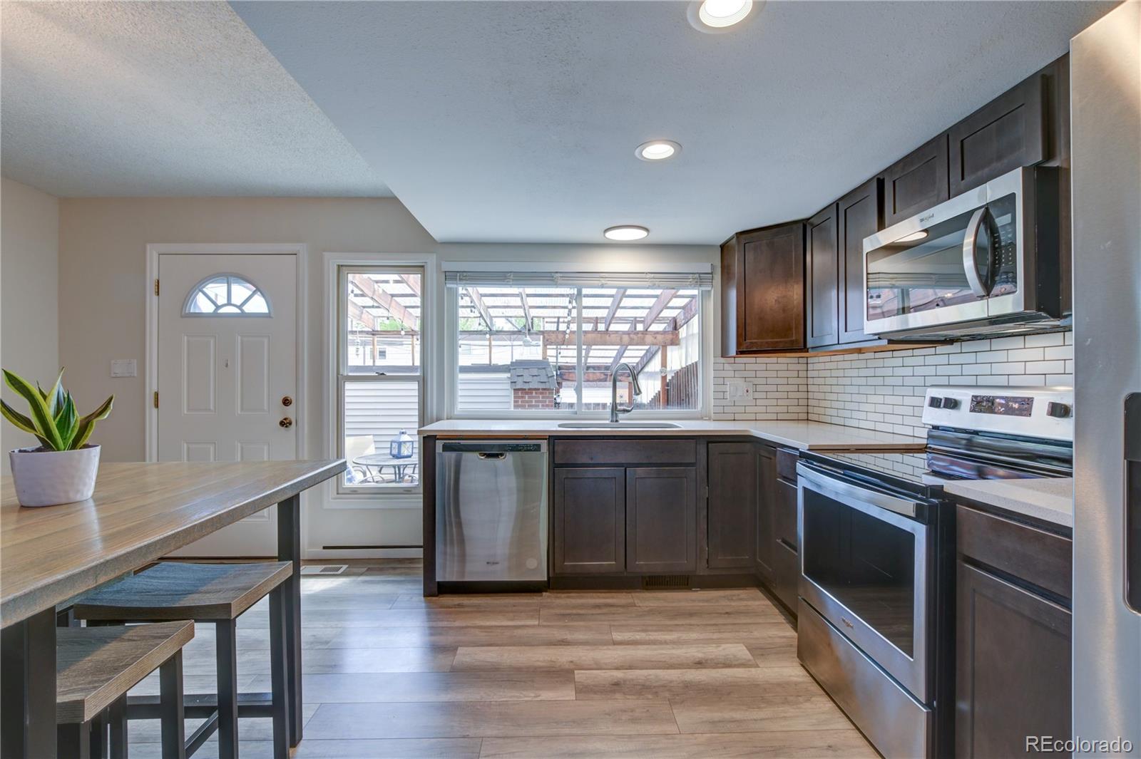 MLS Image #4 for 525 s xenon court ,lakewood, Colorado