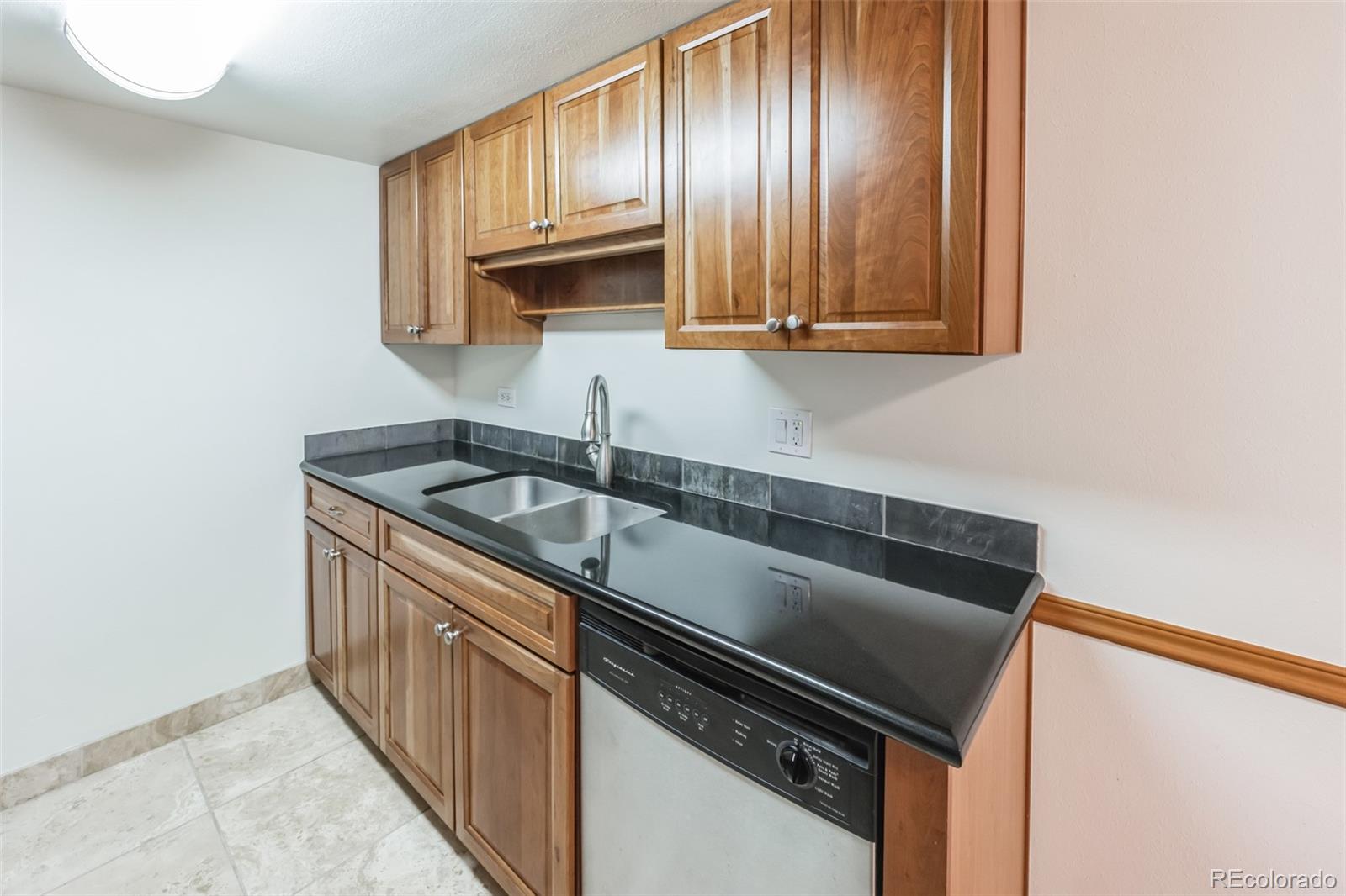 MLS Image #4 for 4600 e asbury circle,denver, Colorado