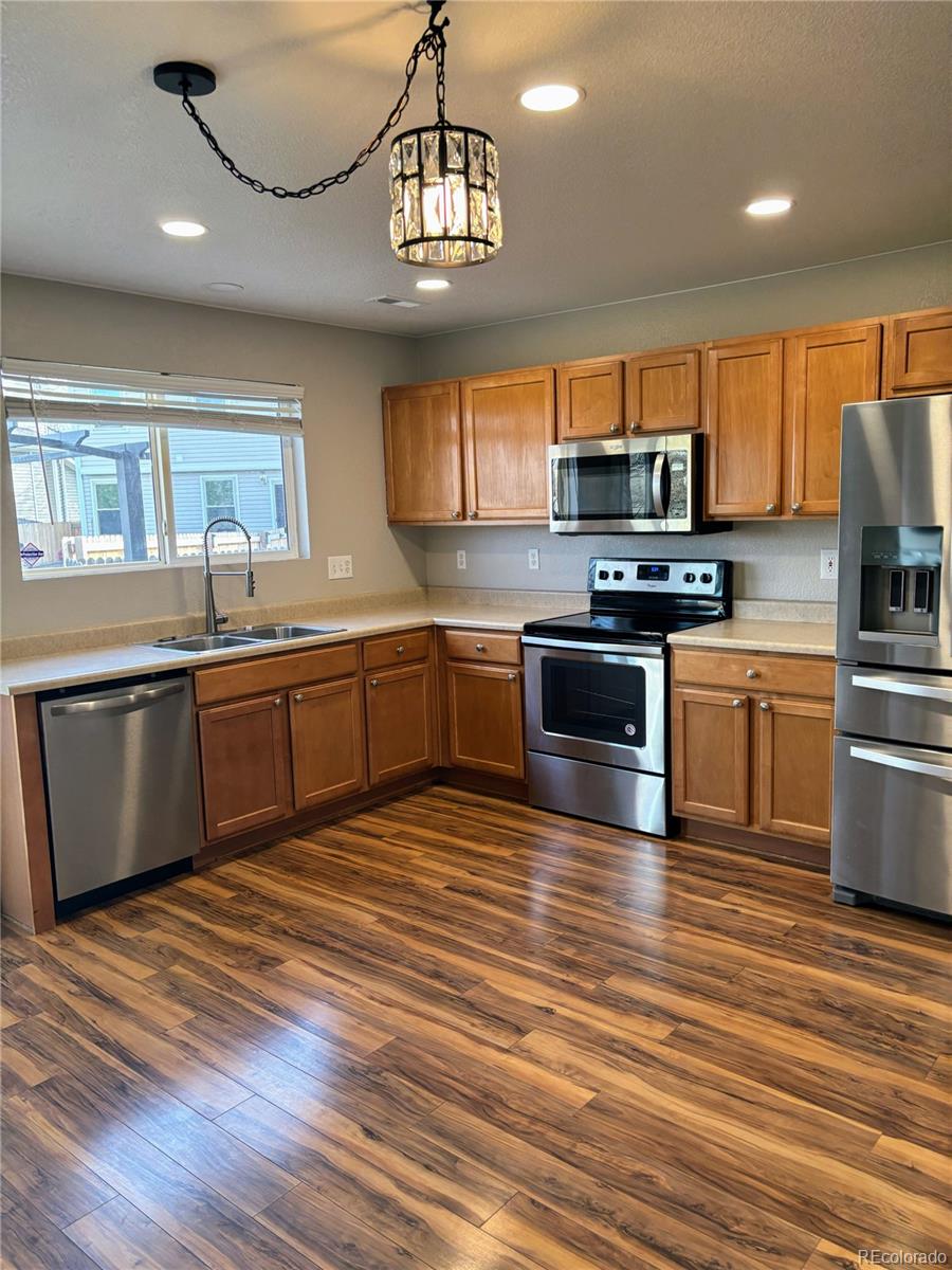 MLS Image #7 for 7882 s kittredge circle,englewood, Colorado