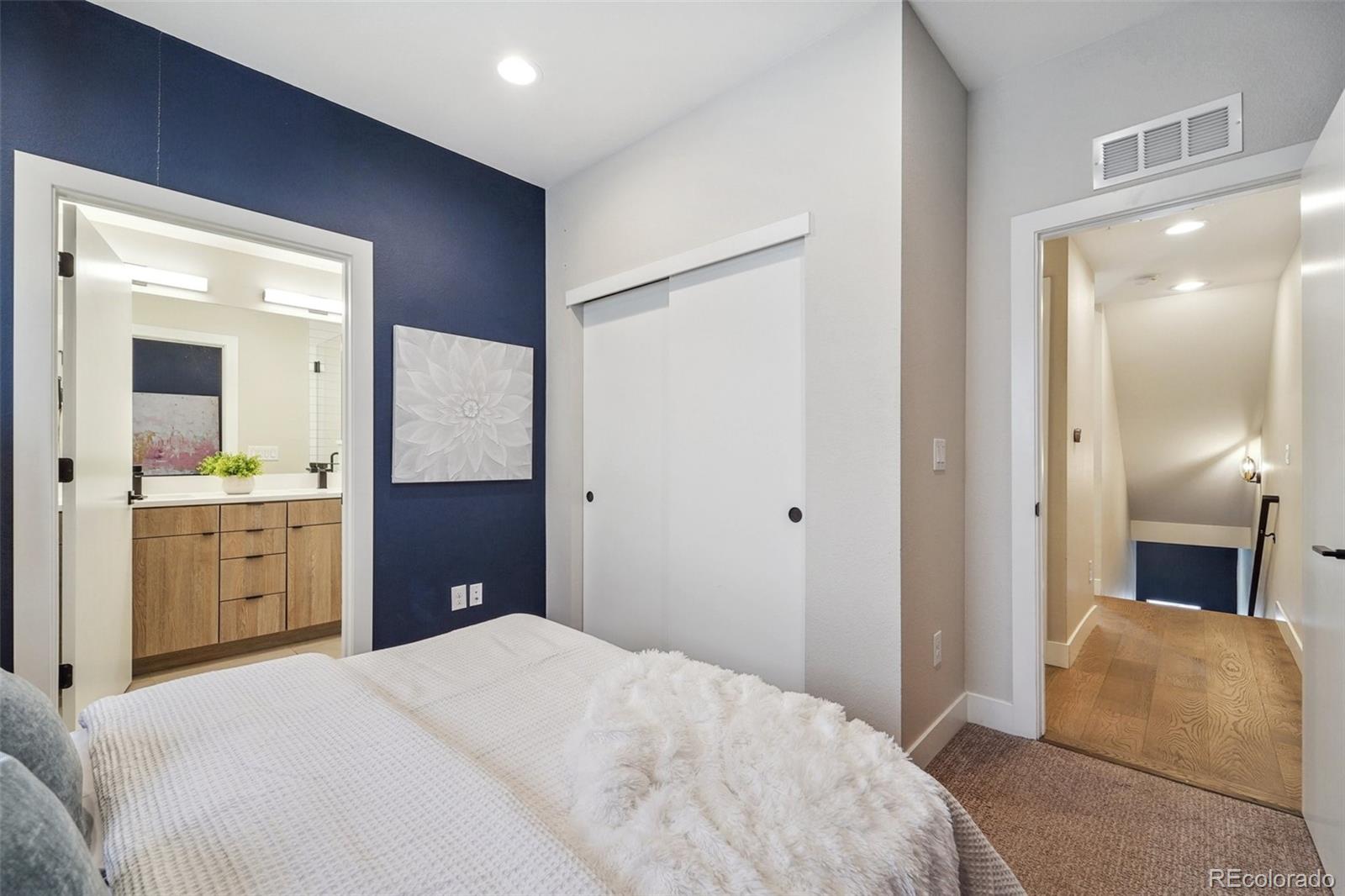 MLS Image #22 for 2870  tremont place,denver, Colorado