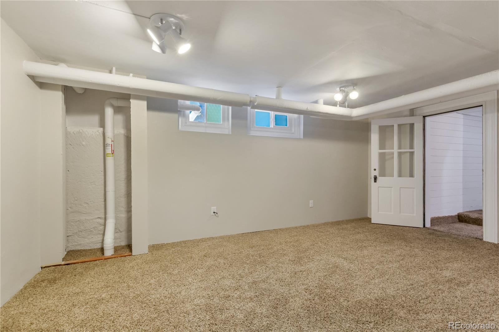 MLS Image #22 for 1312 n oneida street,denver, Colorado