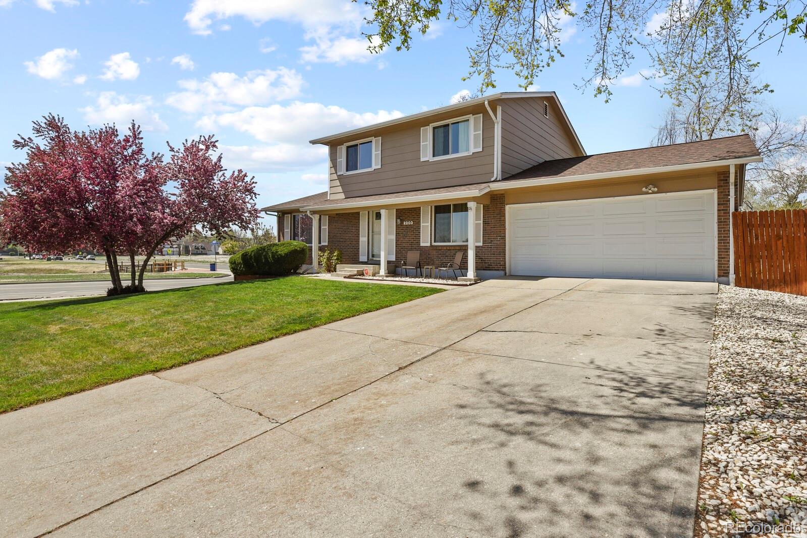 MLS Image #2 for 8203  otis court,arvada, Colorado