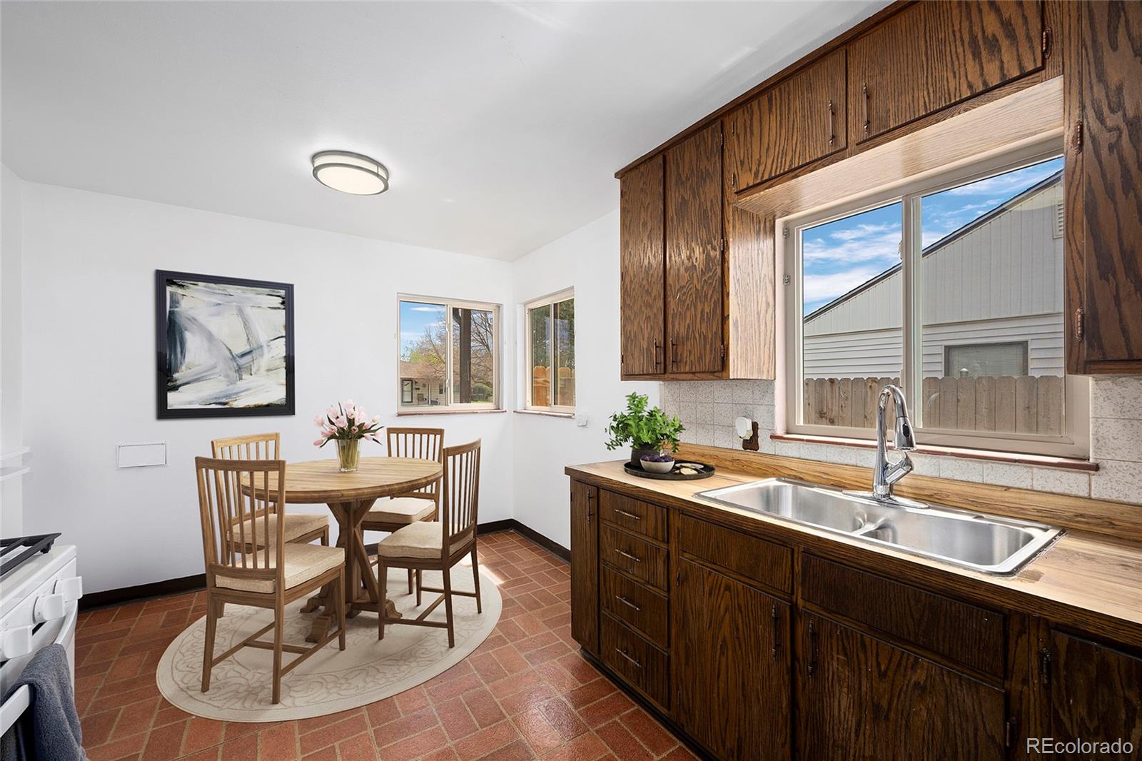 MLS Image #4 for 849 s tejon street,denver, Colorado