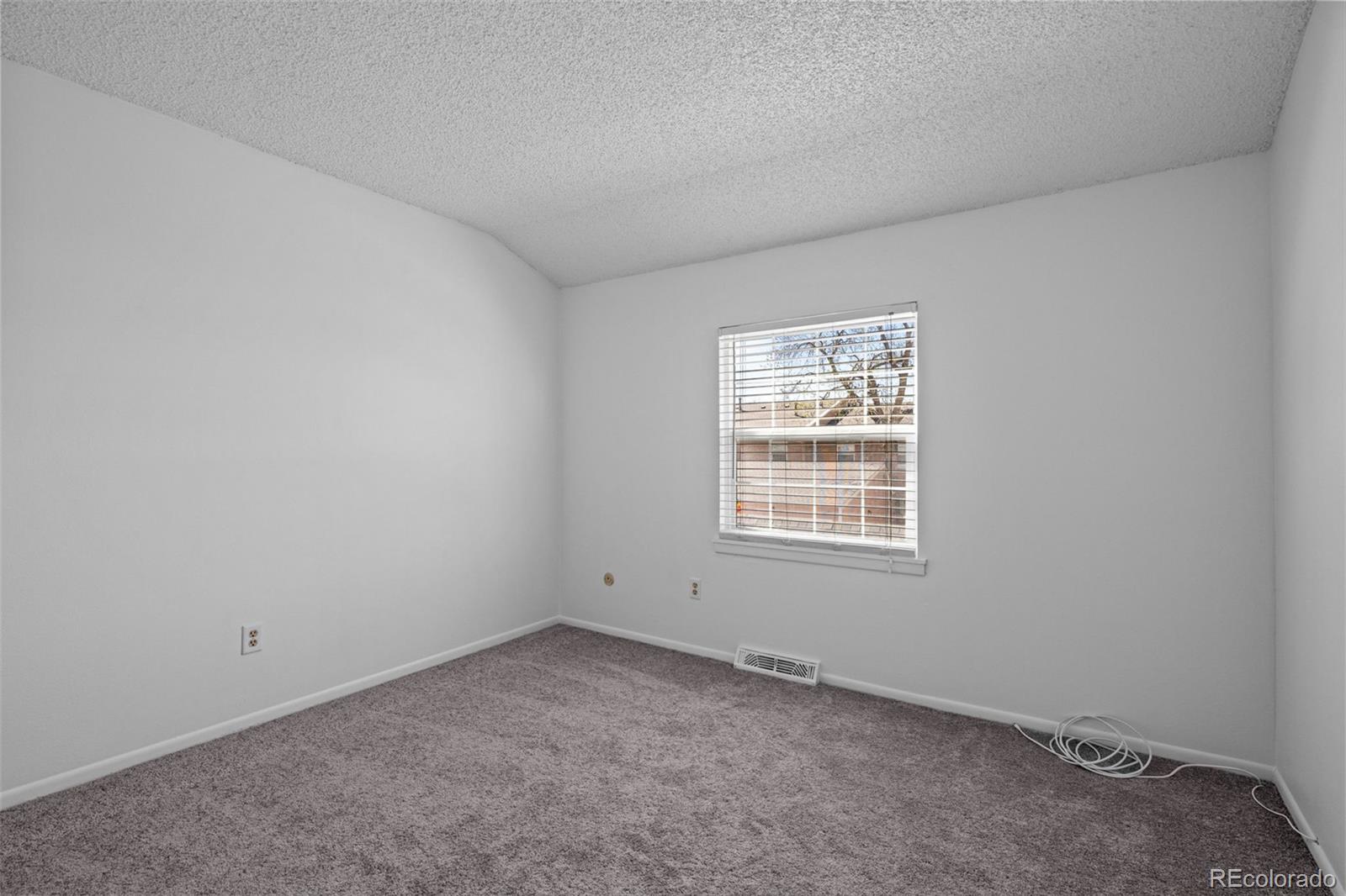 MLS Image #15 for 2915 s vaughn way ,aurora, Colorado