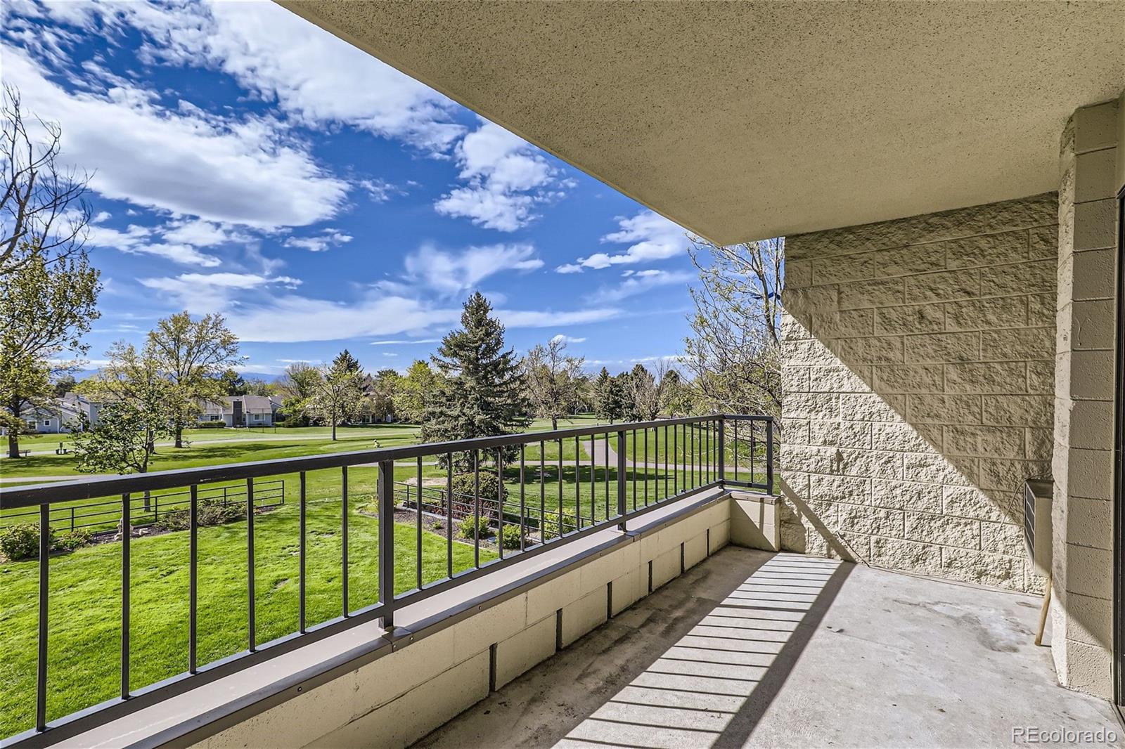 MLS Image #8 for 13931 e marina drive,aurora, Colorado