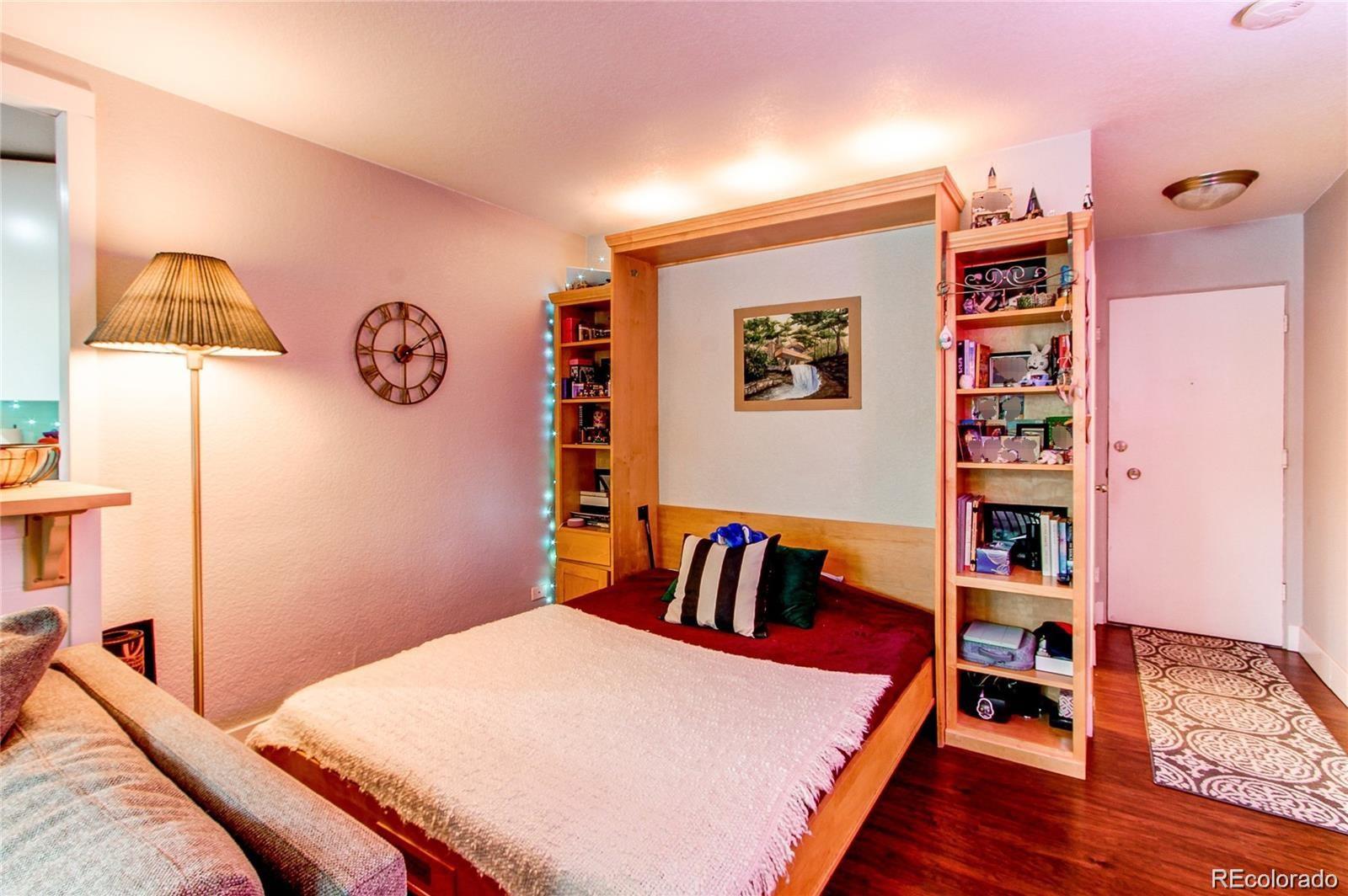 MLS Image #15 for 1196 n grant street 112,denver, Colorado