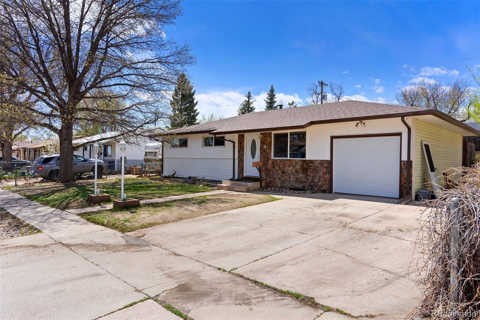 MLS Image #2 for 628  bryce drive,colorado springs, Colorado