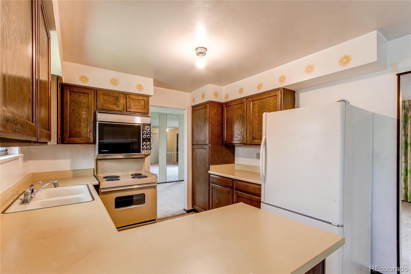 MLS Image #10 for 6534 s balsam court,littleton, Colorado