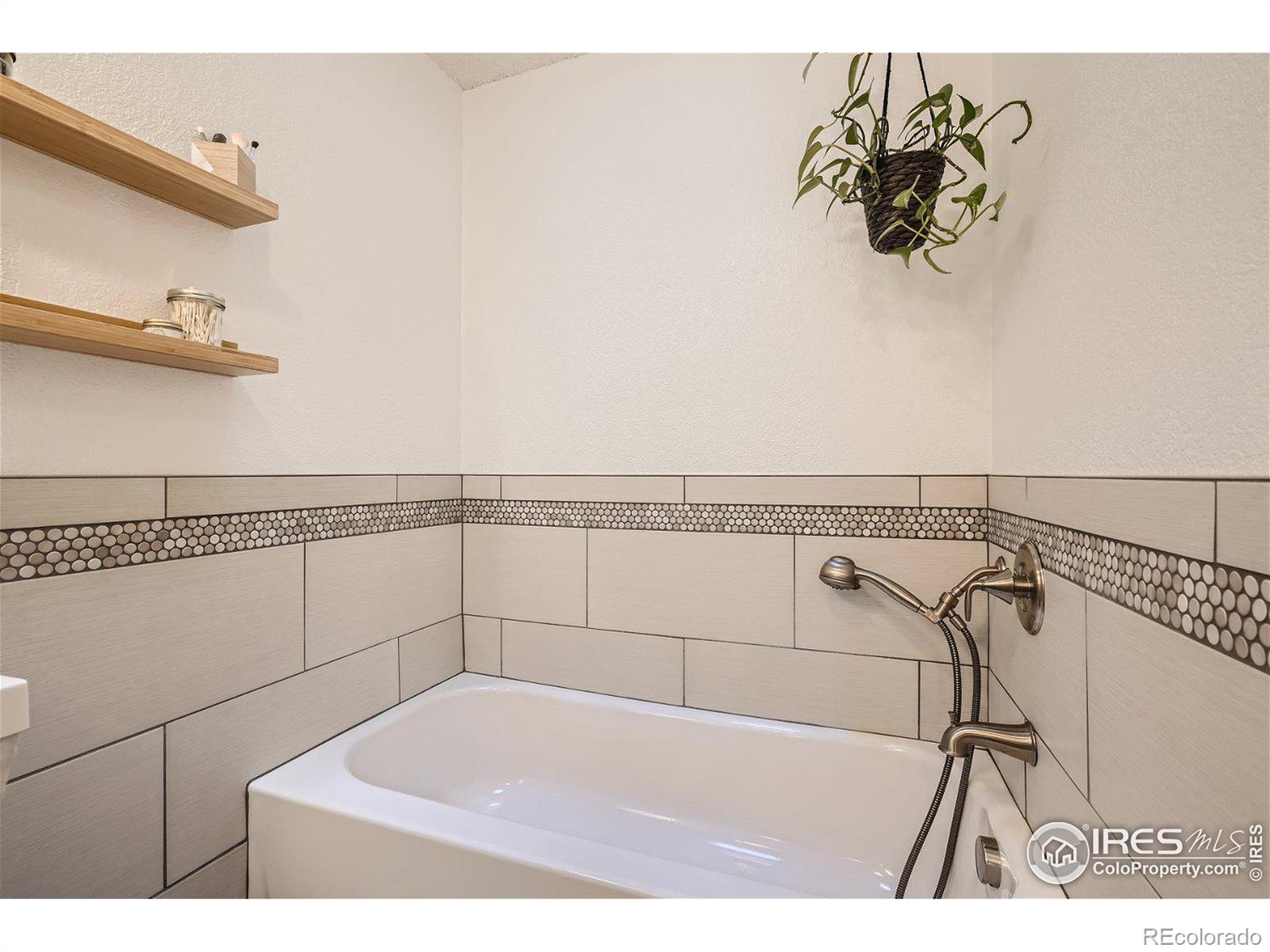 MLS Image #21 for 11555 w 70th place a,arvada, Colorado