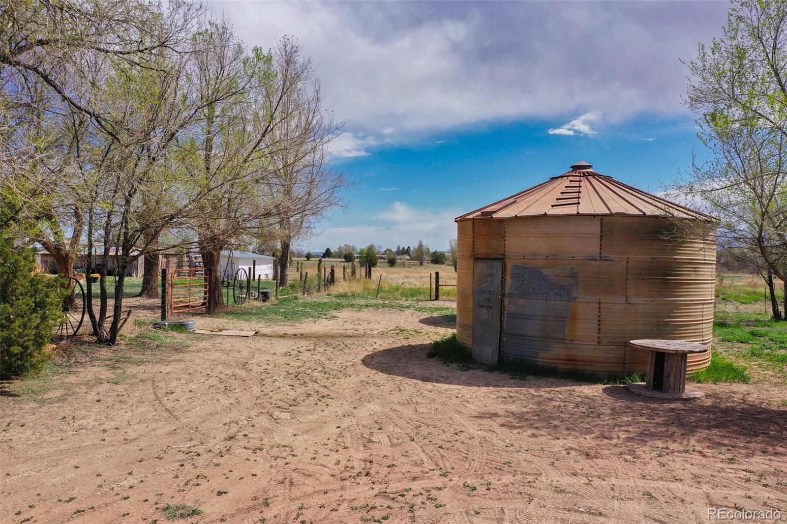 MLS Image #13 for 1390  8th street,penrose, Colorado