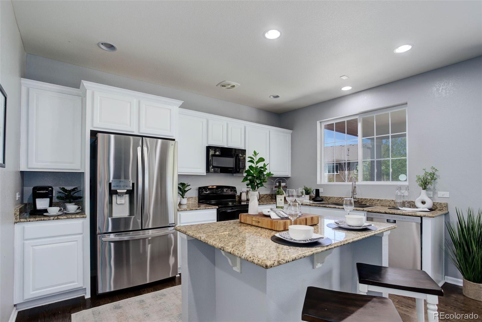 MLS Image #5 for 4996 s tempe way,aurora, Colorado