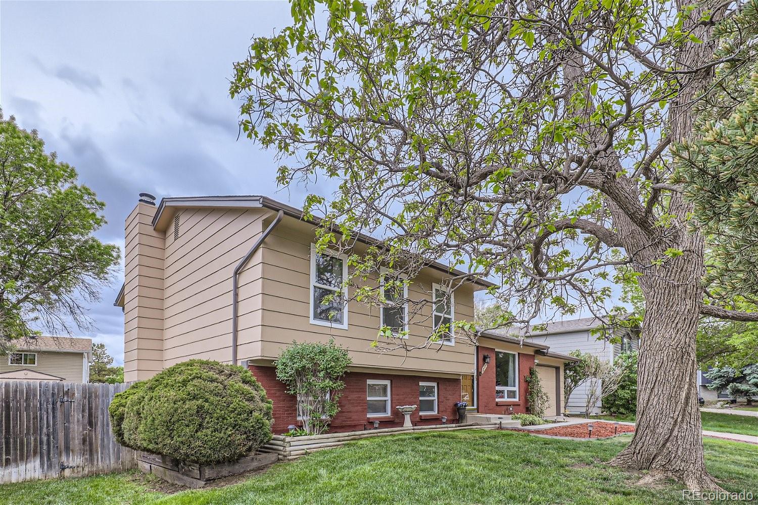 MLS Image #2 for 2174 s lewiston street,aurora, Colorado