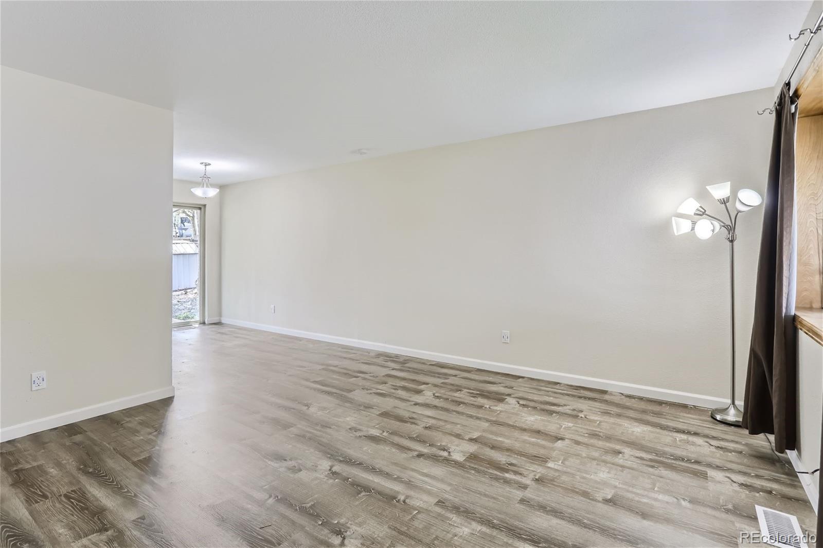 MLS Image #3 for 48 w 81st place,denver, Colorado