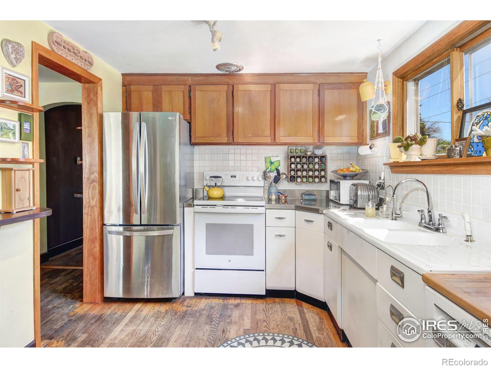 MLS Image #7 for 207 w emma street,lafayette, Colorado