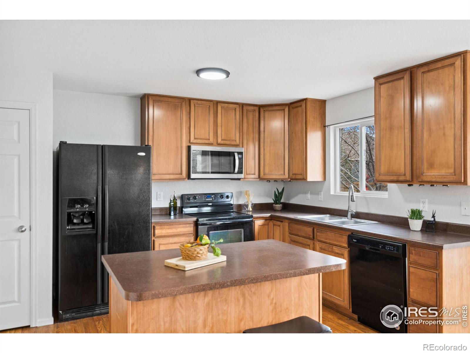 MLS Image #7 for 2202  mainsail drive,fort collins, Colorado