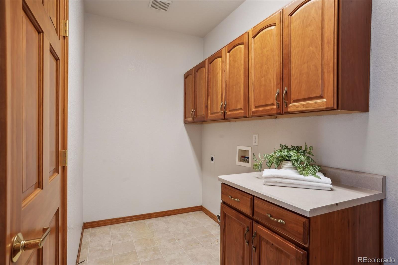 MLS Image #15 for 8242  xenophon court,arvada, Colorado