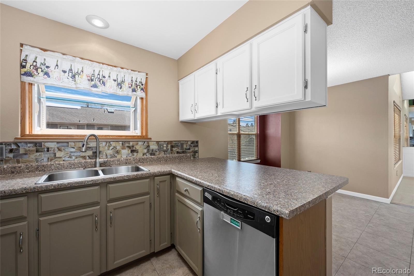 MLS Image #7 for 4198 s mobile circle d,aurora, Colorado