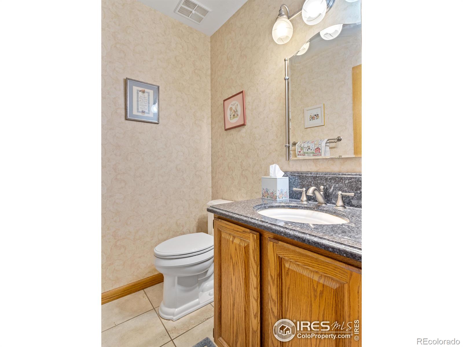 MLS Image #14 for 1116  twin peaks circle,longmont, Colorado