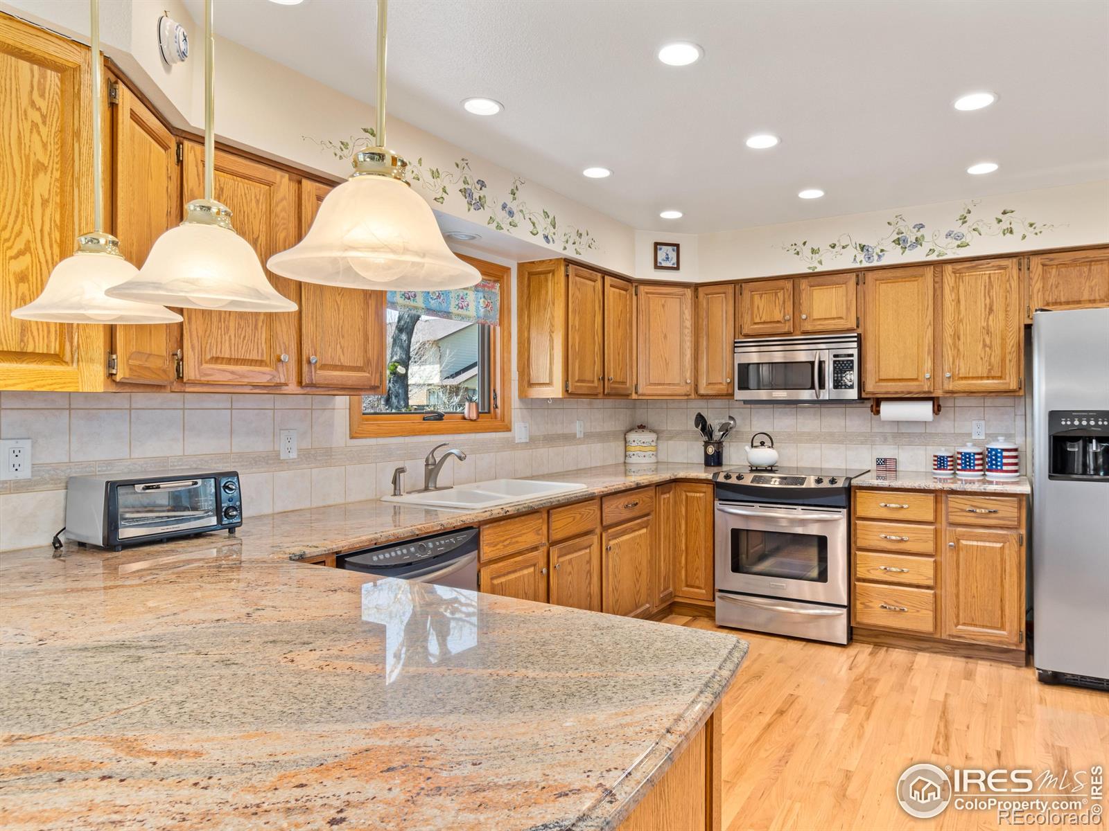 MLS Image #4 for 1116  twin peaks circle,longmont, Colorado