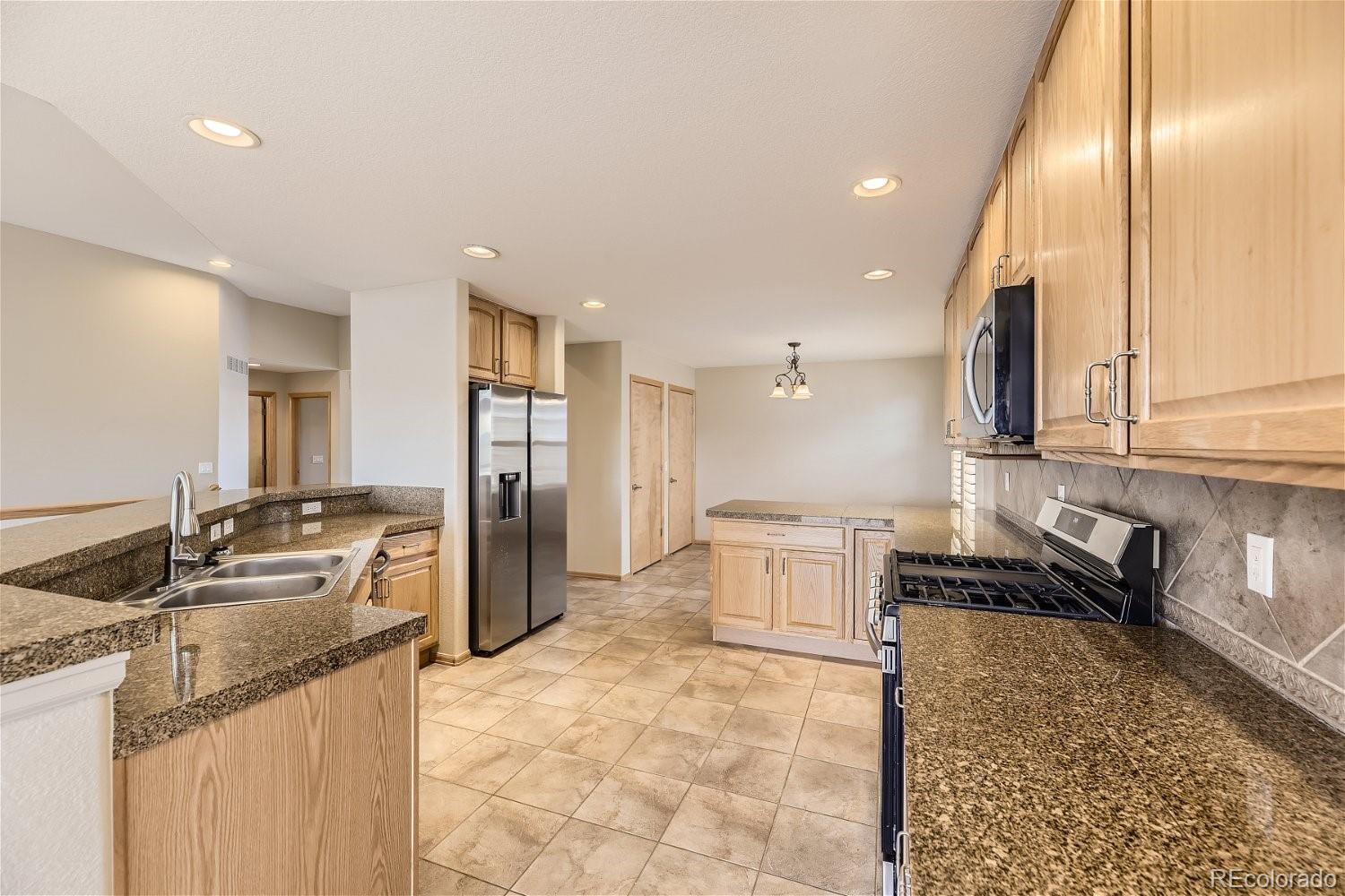 MLS Image #7 for 7851 s quatar court,aurora, Colorado