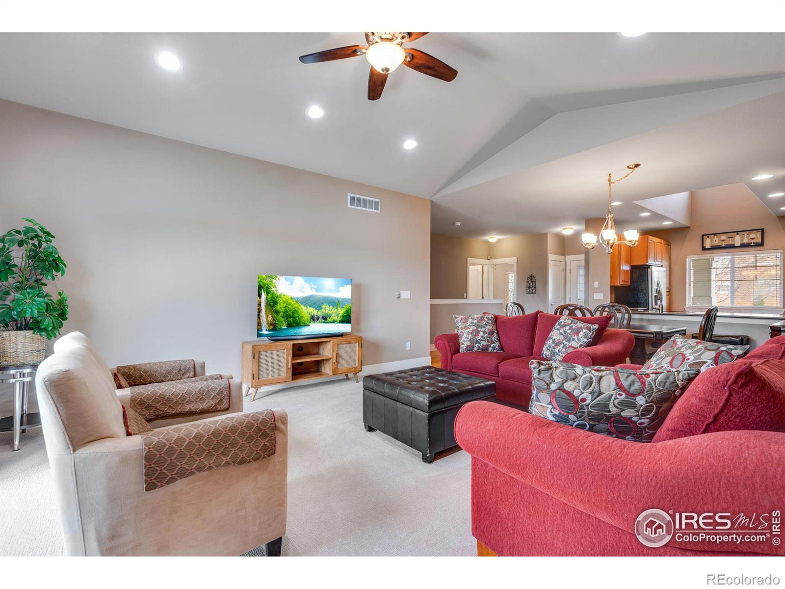 MLS Image #12 for 1176  village circle,erie, Colorado