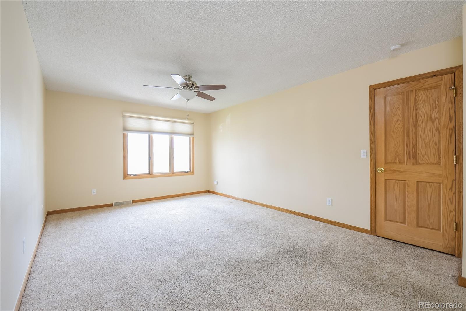 MLS Image #12 for 2076 s rifle street,aurora, Colorado