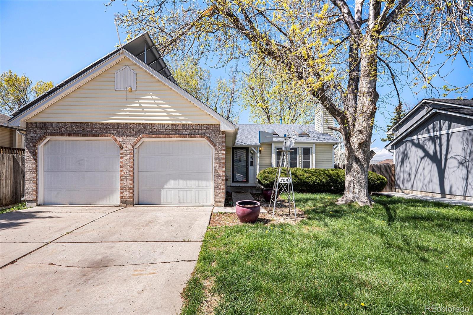 MLS Image #0 for 3051 s biscay circle,aurora, Colorado