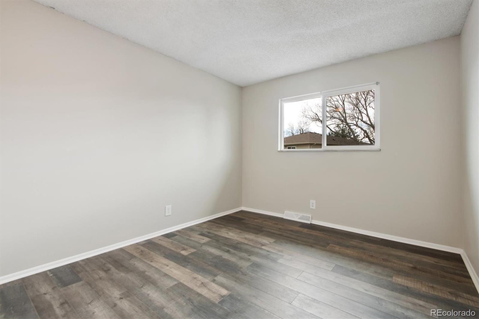 MLS Image #12 for 6650 e arizona avenue,denver, Colorado