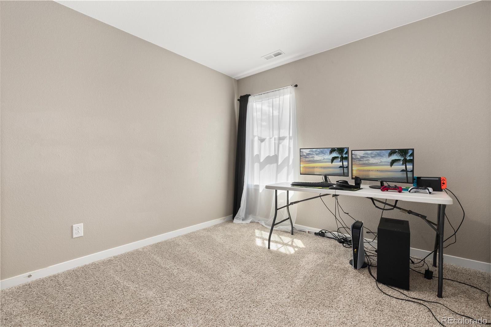 MLS Image #15 for 719 n quemoy street,aurora, Colorado