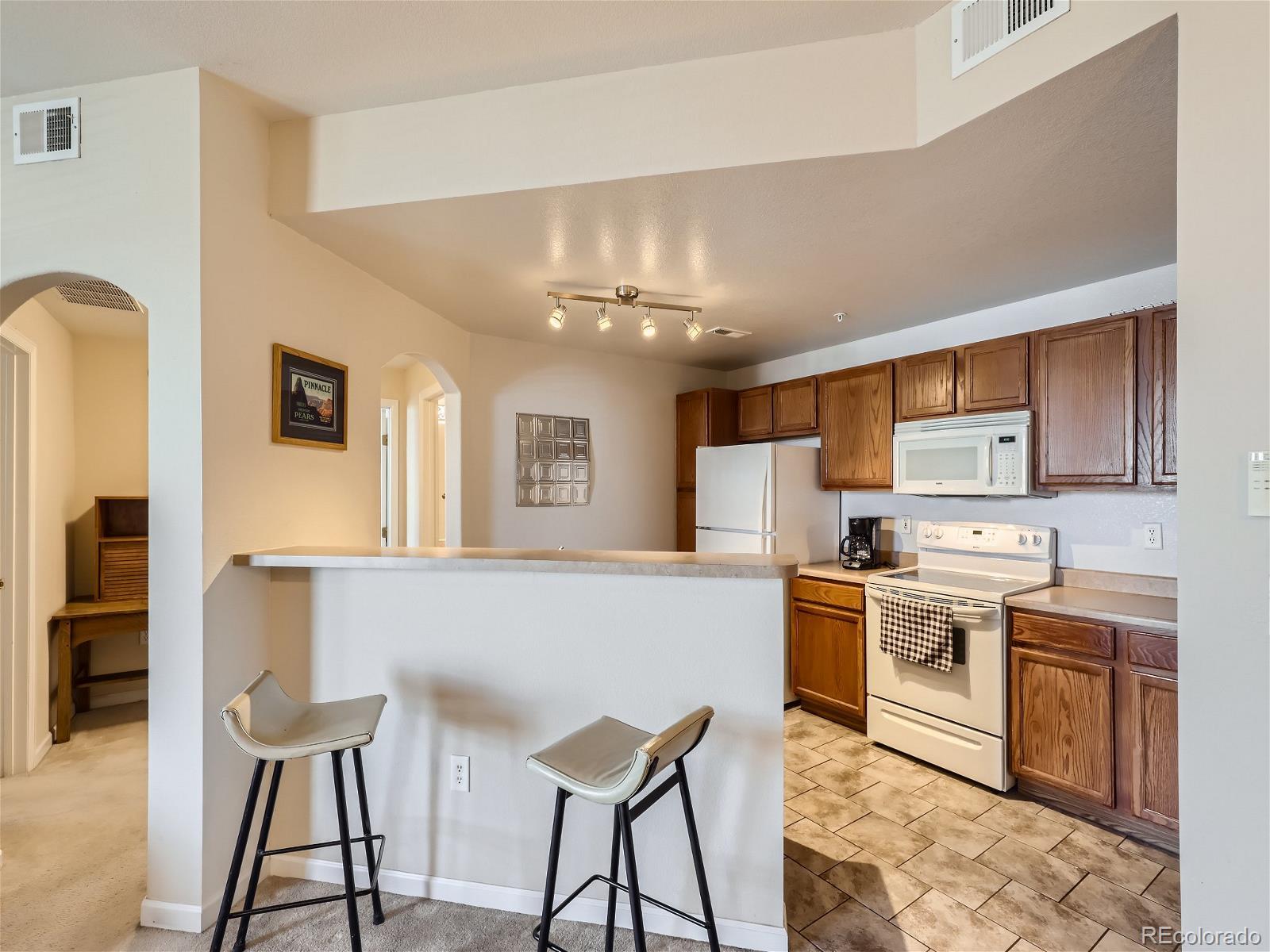 MLS Image #14 for 5705 n genoa way 204,aurora, Colorado