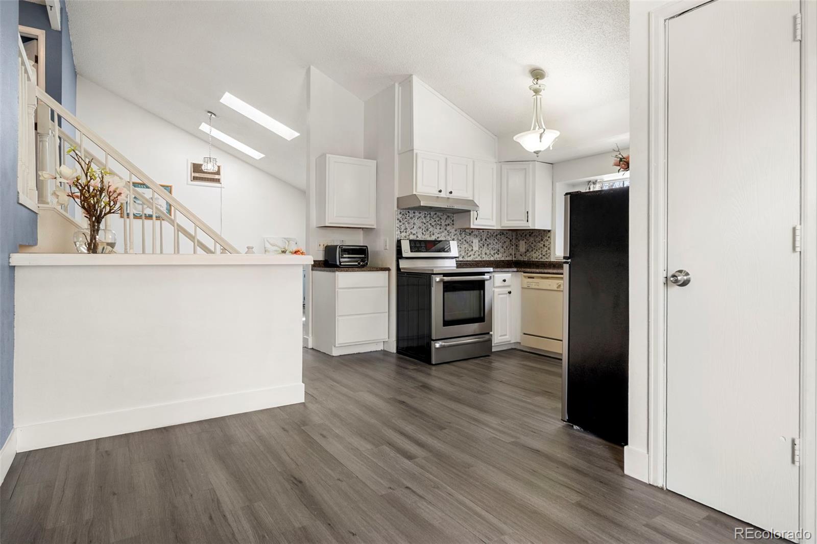 MLS Image #9 for 4442  elkhart street,denver, Colorado