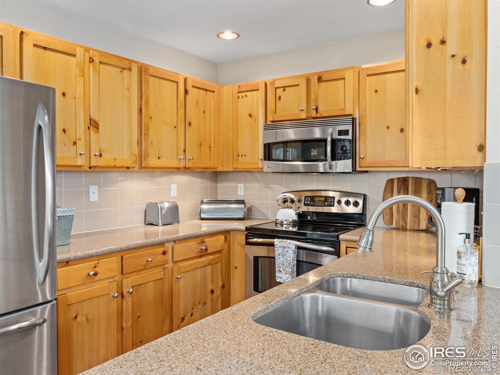 MLS Image #17 for 2400  concord circle,lafayette, Colorado