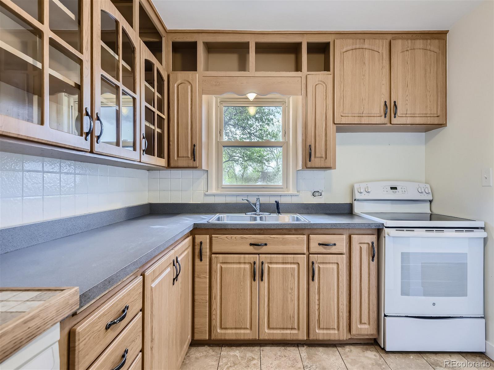 MLS Image #11 for 3284 s fox street,englewood, Colorado