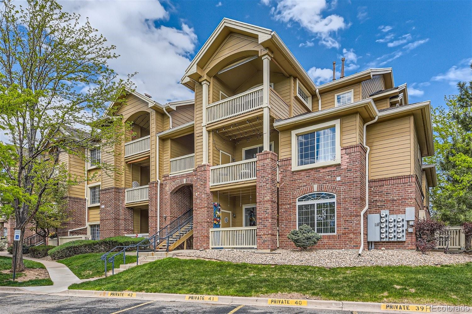 MLS Image #0 for 1672 w canal circle 414,littleton, Colorado