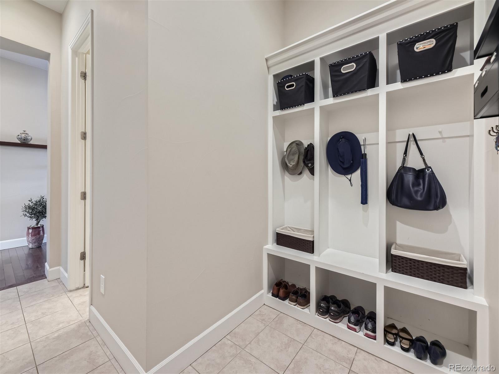 MLS Image #25 for 9572  williamsburg street,littleton, Colorado