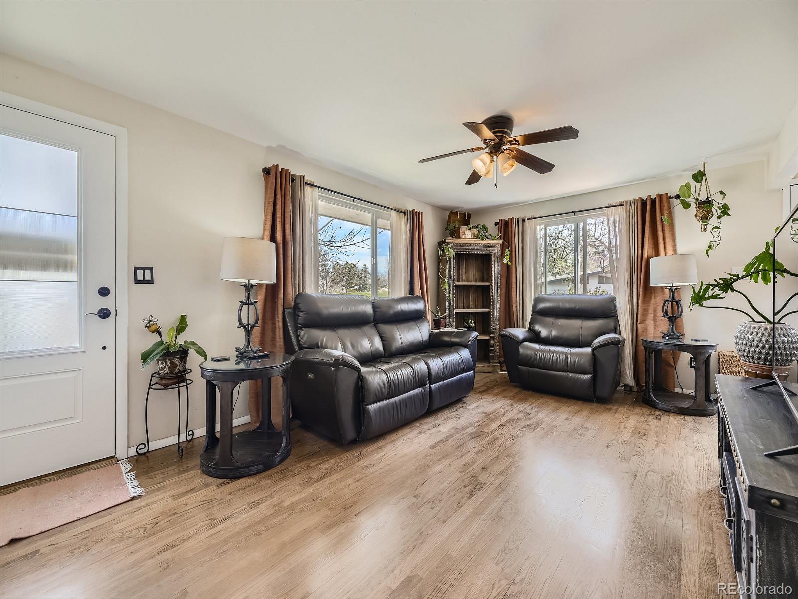 MLS Image #4 for 4333 s jason street,englewood, Colorado