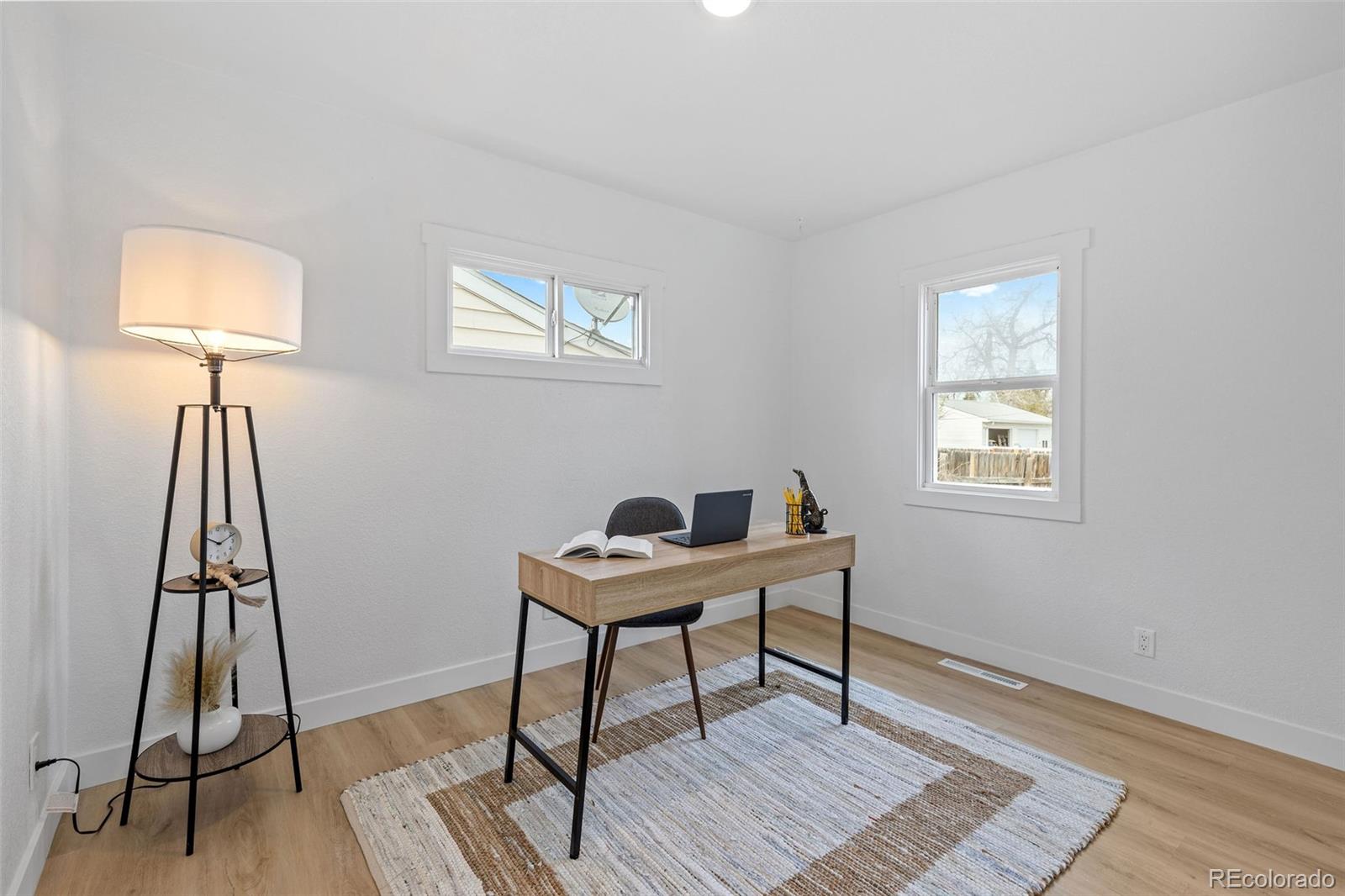 MLS Image #11 for 1420 s newton street,denver, Colorado