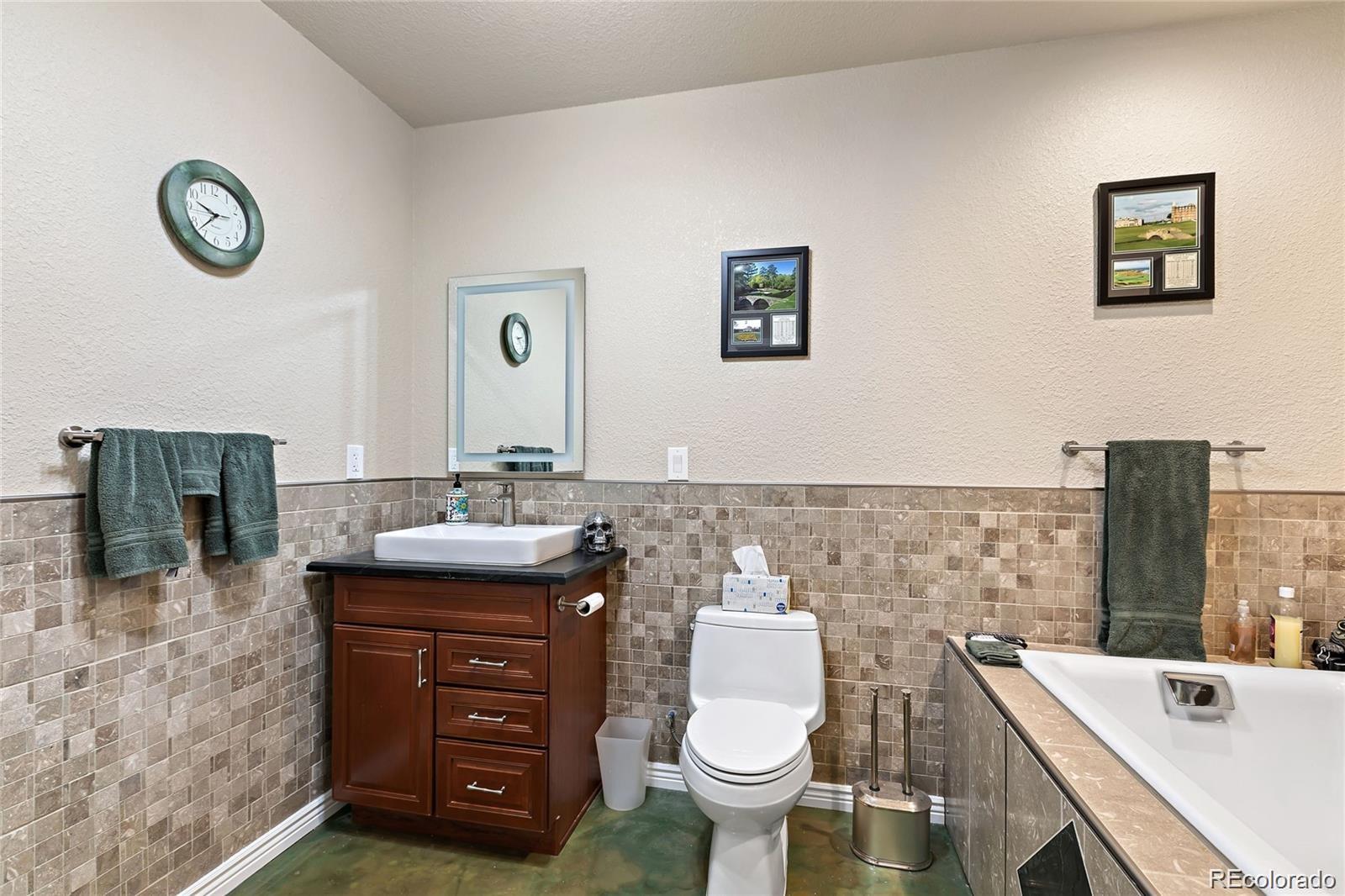 MLS Image #21 for 8230 s blackstone parkway,aurora, Colorado