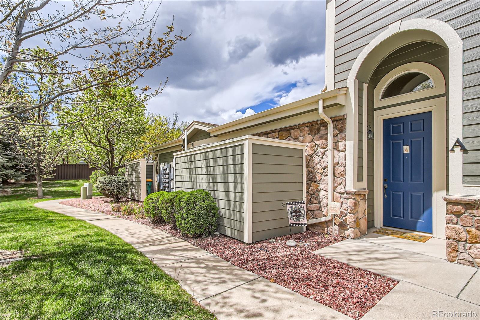 MLS Image #2 for 14190  sun blaze loop,broomfield, Colorado