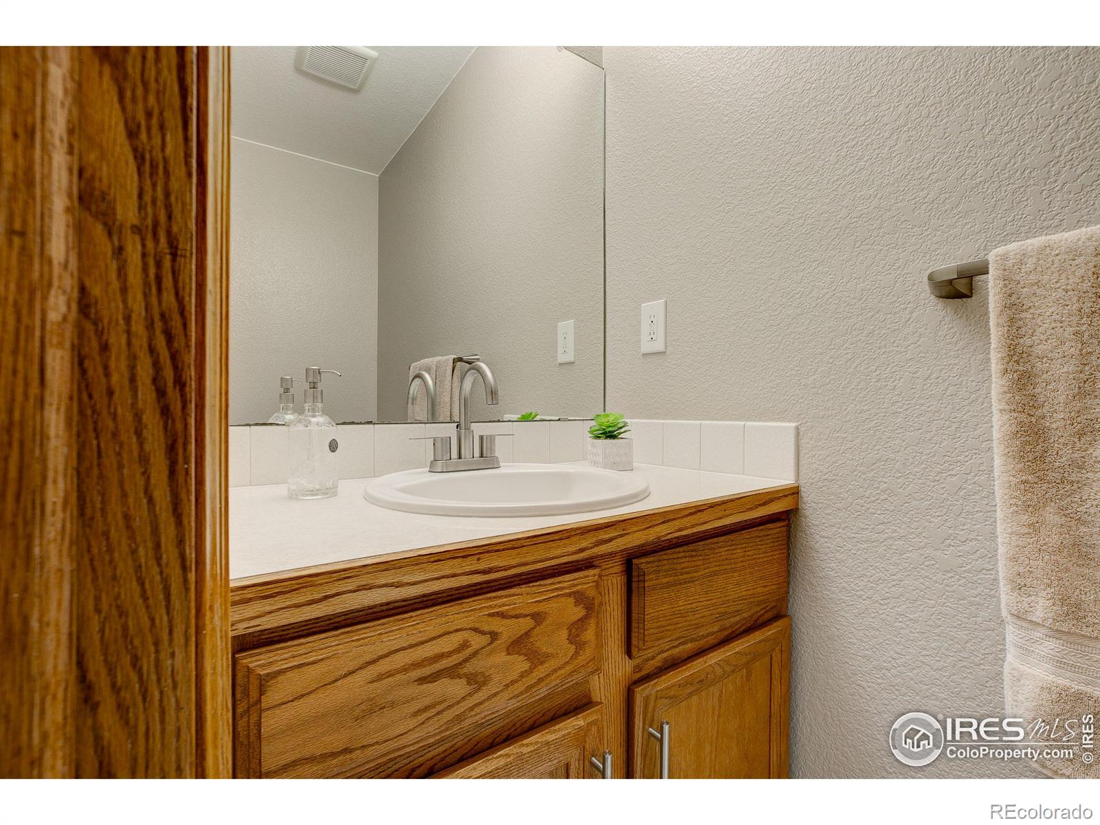 MLS Image #24 for 1315  taft court,loveland, Colorado