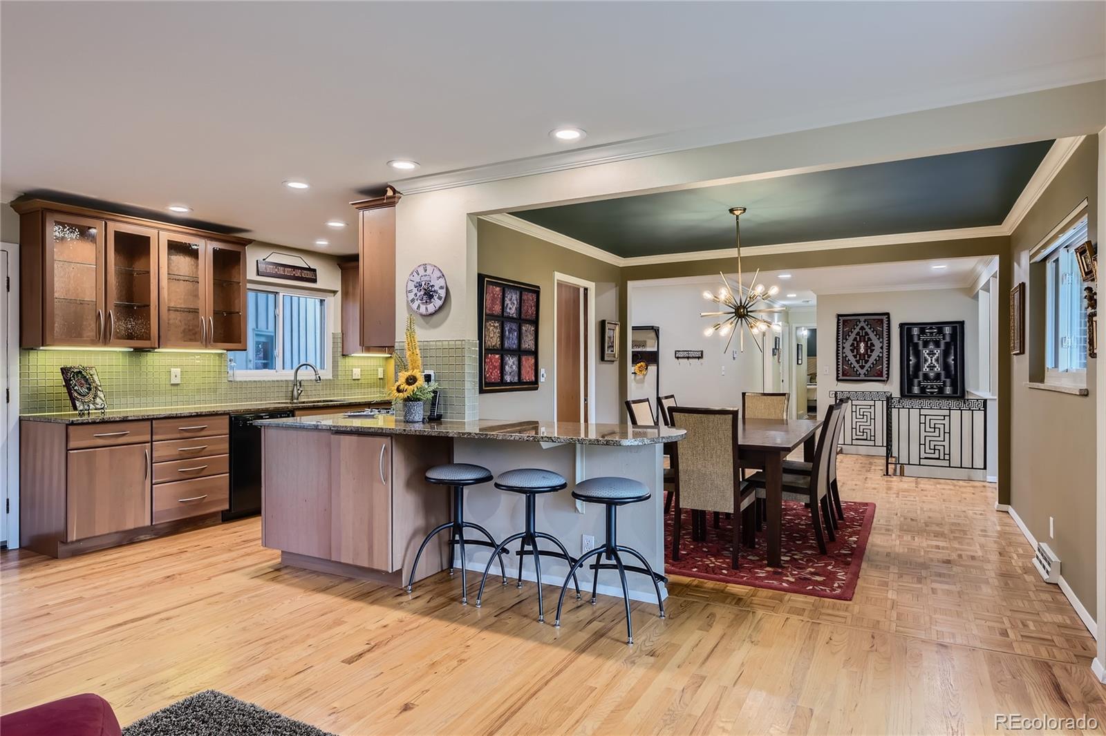 MLS Image #10 for 5430 w plymouth drive,littleton, Colorado