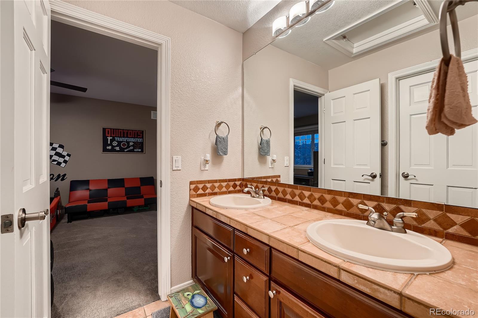 MLS Image #19 for 7567 s duquesne court,aurora, Colorado