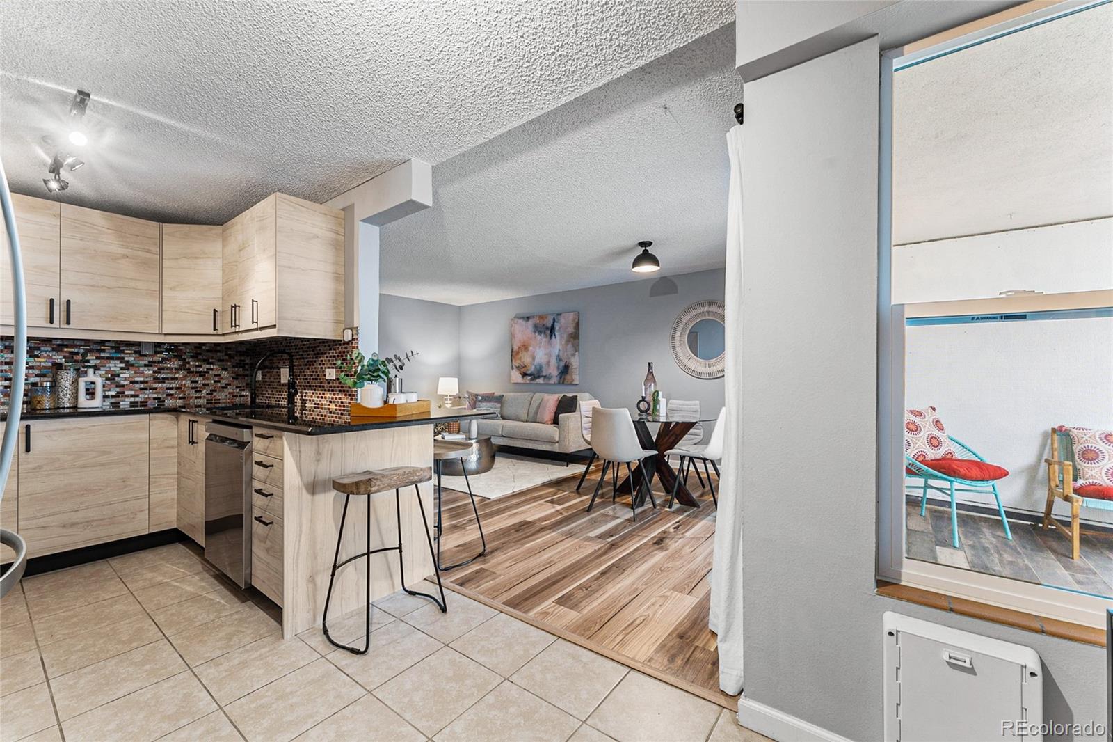 MLS Image #16 for 2325 s linden court,denver, Colorado